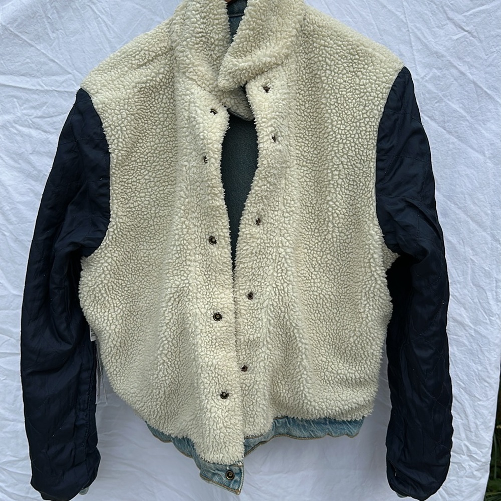 Levi Jacket - image 5